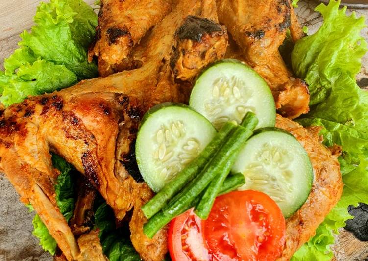 Resep Ayam Bakar Taliwang (lengkap dengan Sambal Beberok) Anti Gagal