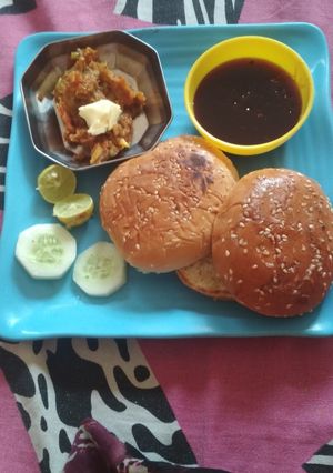 A picture of Pav bhaji.