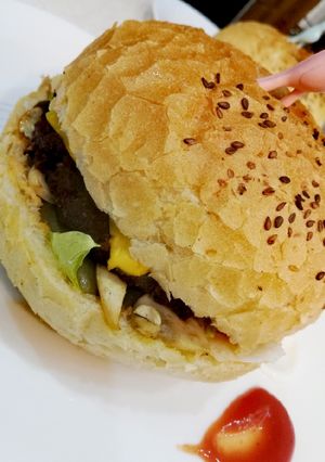 عکسی از دستور همبرگر