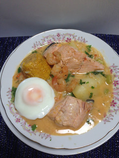 Una foto de Chupe de Salmón con Camarones!