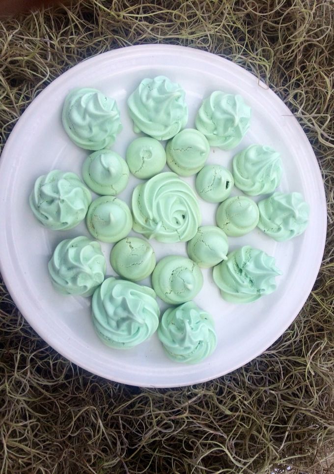 Una foto de Besos de merengue para el postre Dulce sueño de Navidad