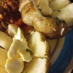 A picture of Onondaga Salt Potatoes, a.k.a as Syracuse Salt Potatoes.