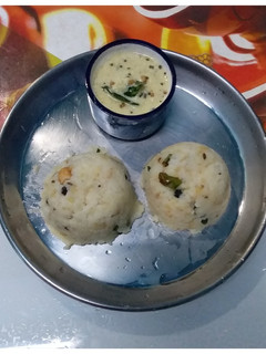 பச்சரிசிகுருணை வெண்பொங்கல்(venpongal recipe in tamil) செய்முறை முக்கிய புகைப்படம்