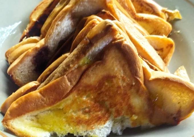 Resep Roti Bakar Sederhana oleh Shinta Ariesta Cookpad