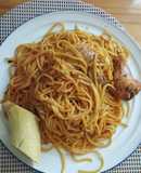 Pastas de espagueti con alas a la cerveza