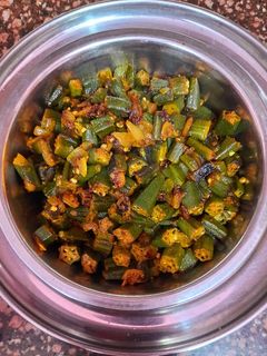 मसाला भिंडी (masala bhindi recipe in hindi) रेसिपी मुख्य फोटो