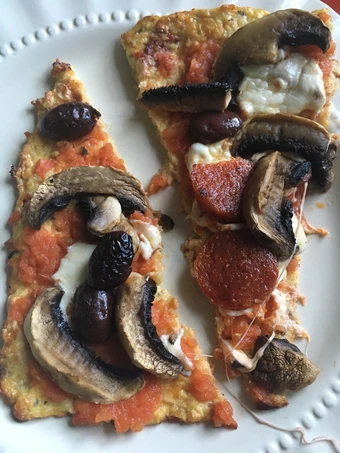 Recipe No Dough - Cauliflower Pizza the So Delicious Can spoil the tongue