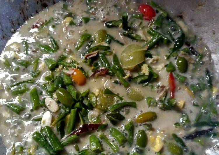 Resep Sayur kacang panjang campur melinjo oleh Rukmini Wati - Cookpad