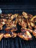 Alette di pollo incendiarie al BBQ