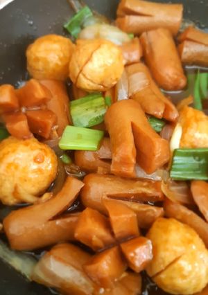 Foto resep Bakso Dan Sosis Saus Mentega (Mpasi 18 bulan)