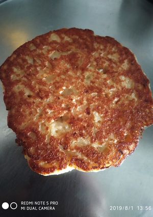 A picture of Handvi pancake.