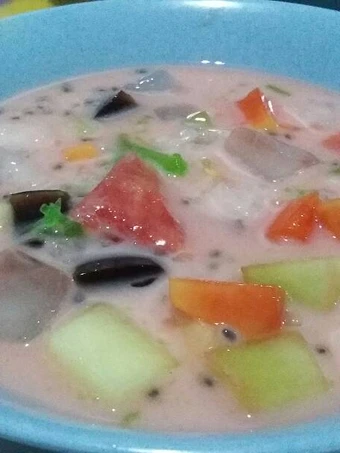 Langkah Mudah untuk Menyiapkan Resep Es buah segaarrr yang Bikin Ngiler Anti Ribet, Lezat