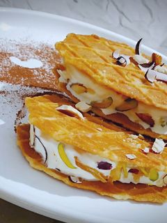 पनीर आइसक्रीम सैंडविच (Paneer Icecream sandwich recipe in Hindi) रेसिपी मुख्य फोटो