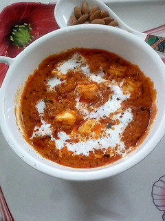शाही पनीर (shahi paneer recipe in hindi) रेसिपी मुख्य फोटो
