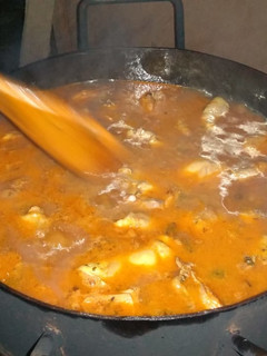 Una foto de Guiso de arroz con pollo al disco