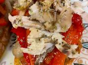 Una foto de tostadas de pollo
