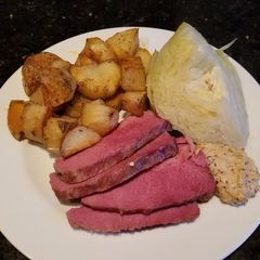 A picture of Corned Beef & Cabbage.