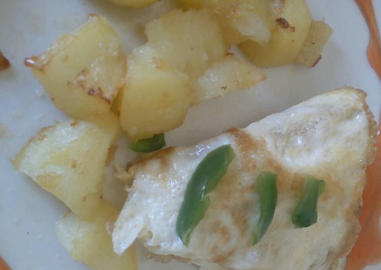 Steps to Make Speedy Egg and potatoes breakfast