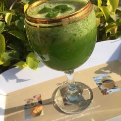 A picture of Cucumber, mint and lemon juice.