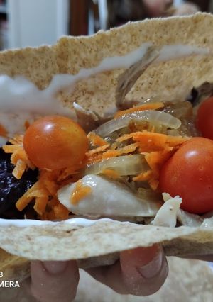 Una foto de Tacos con harina integral