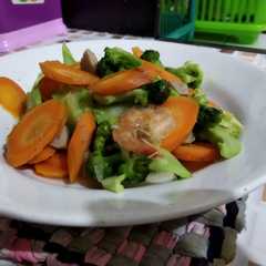 รูปของ Brokoli Selimut Bakso Udang