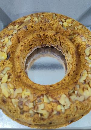 आटे गुड़ और ड्राई फ्रूट्स का केक (atte gur aur dry fruits ke cake recipe in Hindi) रेसिपी मुख्य फोटो