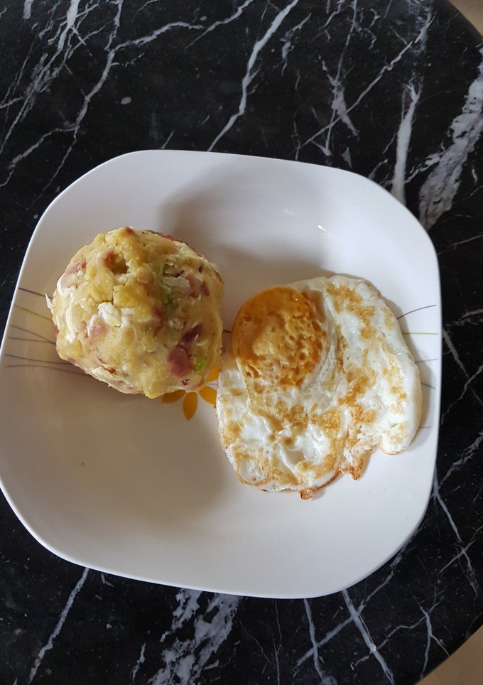 Una foto de Bolón de Tocino y Queso