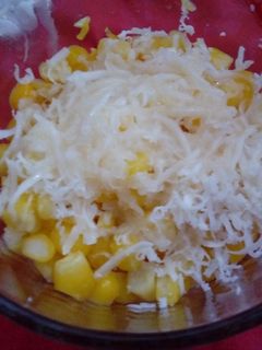 A picture of Super simple cheesy sweet corn (Jasuke).