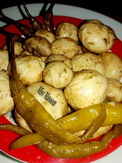 عکسی از دستور ترشی قارچ
