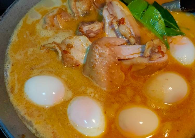 Kare ayam + telur ala fe