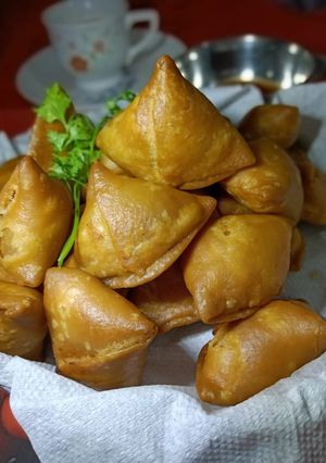 মার্বেল সিঙ্গারা (Marbel singara recipe in Bengali) রেসিপির প্রধান ছবি