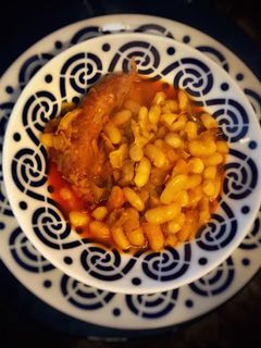 Una foto de Alubias blancas con chorizo