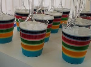 Una foto de Gelatina en Mosaico de muchos -Colores_