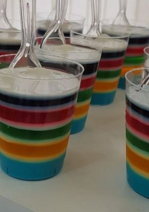 Una foto de Gelatina en Mosaico de muchos -Colores_