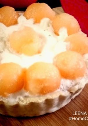 A picture of Muskmelon Pie.
