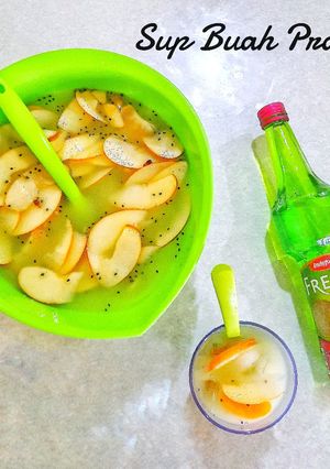 Foto resep Sup Buah Praktis 🍎🍇🍊 #dapurelbeweek19