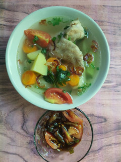 Foto resep Sop sayap dan sambel kecap