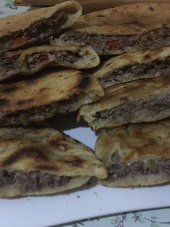صورة لوصفة حواوشي بالعيش البلدي
