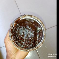 A picture of Home made chocolate.