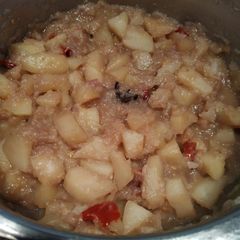 A picture of Aloo do pyaza.