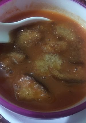 A picture of Tomato soup.