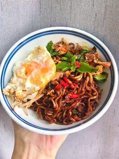 Hình của món Mì tương đen hàn quốc.