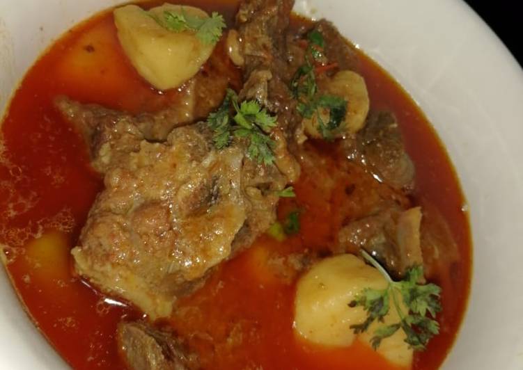 Recipe: Perfect Aalu gosht ka salan