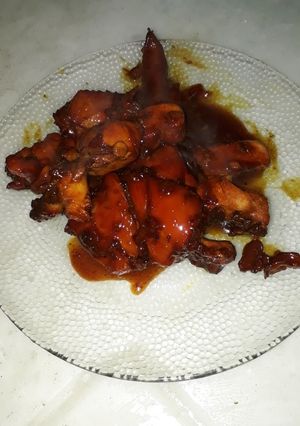 Una foto de Pollo en salsa de caramelo
