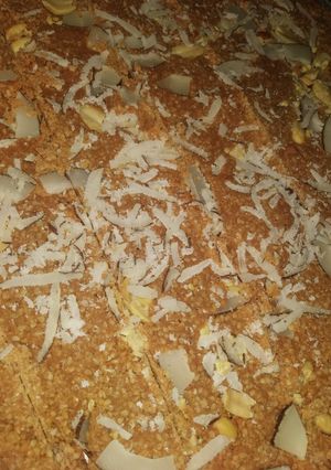 A picture of Til jaggery burfi.