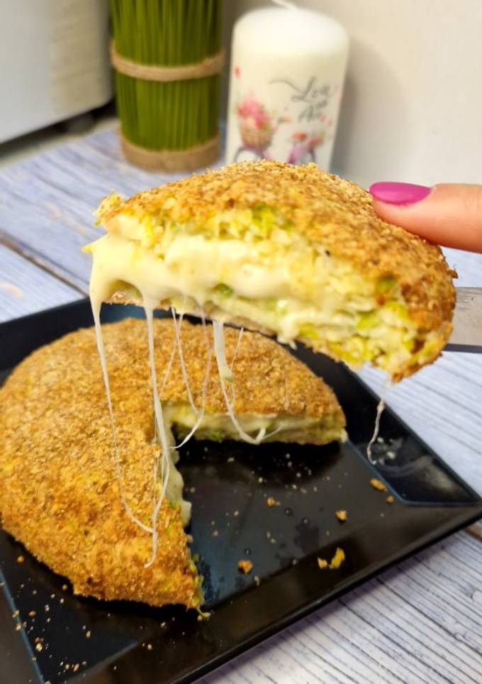 Кабачковий коржик з сиром