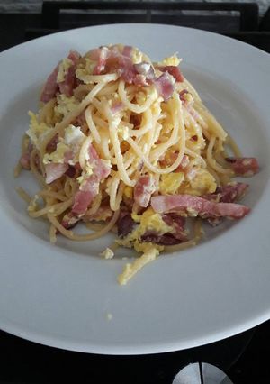A picture of Carbonara.