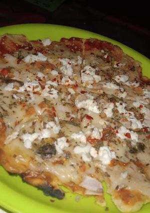 A picture of Pizza.