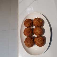 รูปของ Tahu bulat ngawur