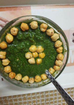 हरे धनिए चना चटनी(hare dhaniya chana chatni recipe in hindi) रेसिपी मुख्य फोटो